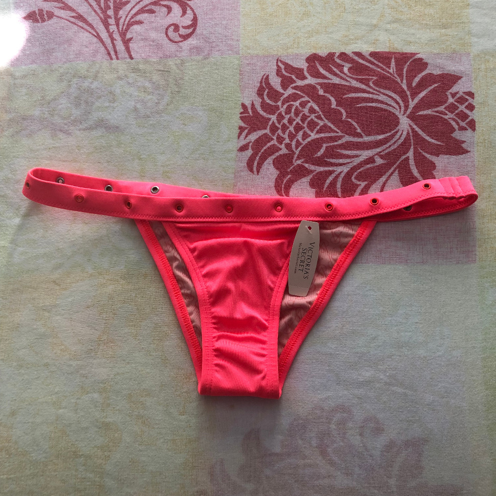 Victoria Secret Coral Bikini Bottom Small NEW SOLD